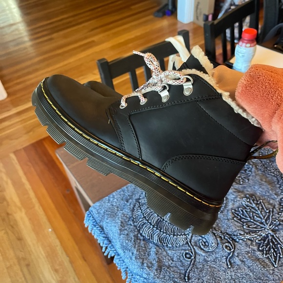 Doc dr martens Bonny faux sherling lined boots (worn once) - Picture 5 of 7